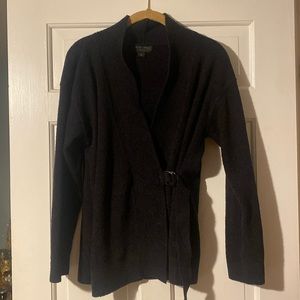 Barefoot Dreams black wrap sweater. EUC size large.